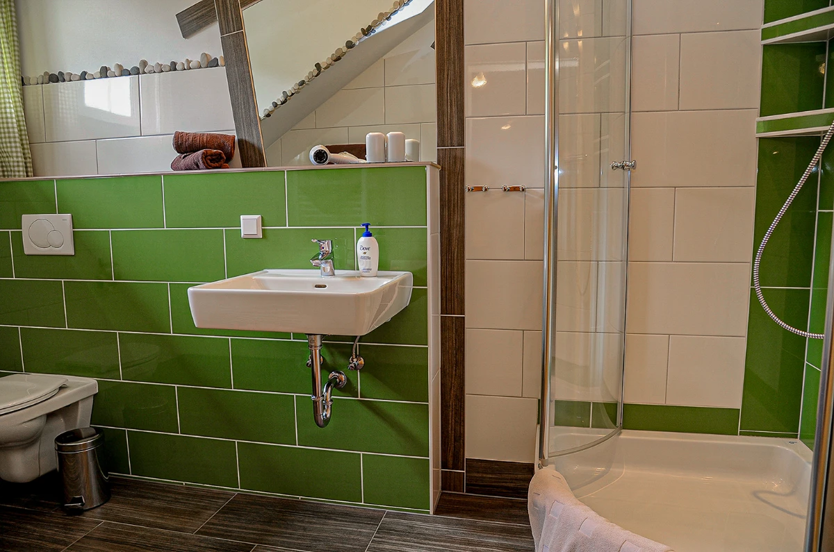 badezimmer-aineckblick