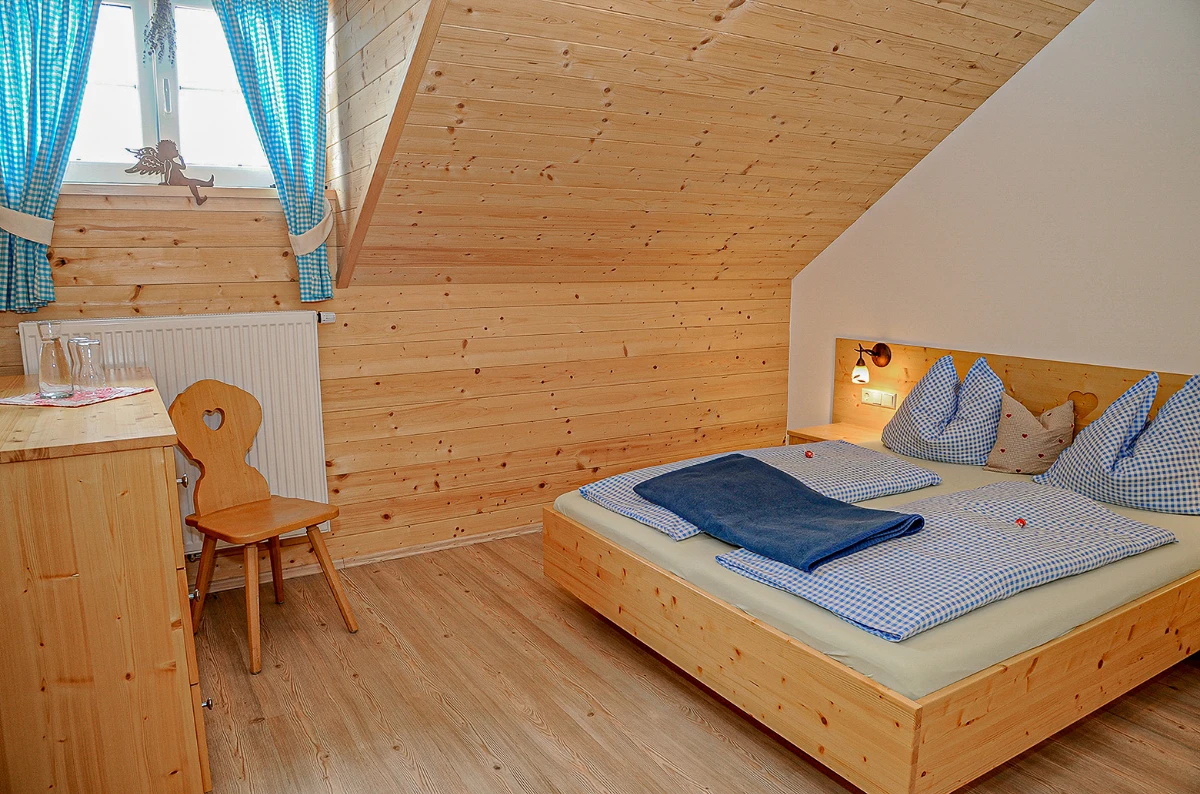 zimmer-gstoderblick-branntweineralm